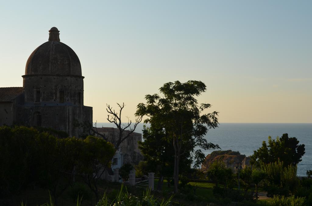 Villa Oscar Tropea Room photo